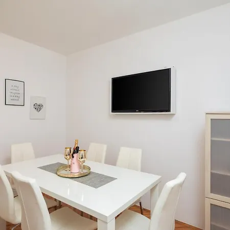 Seaside Blue Apartamento *